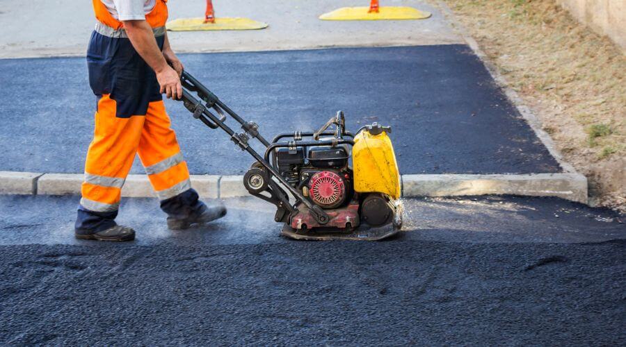 Professional gutter cleaning in Netawaka, KS